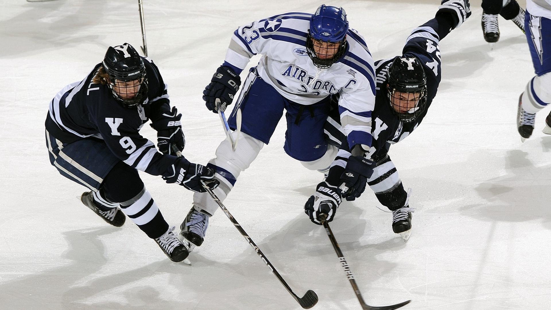 “智能分析系统提前预判对手战术——未来比赛中的“战术先机”