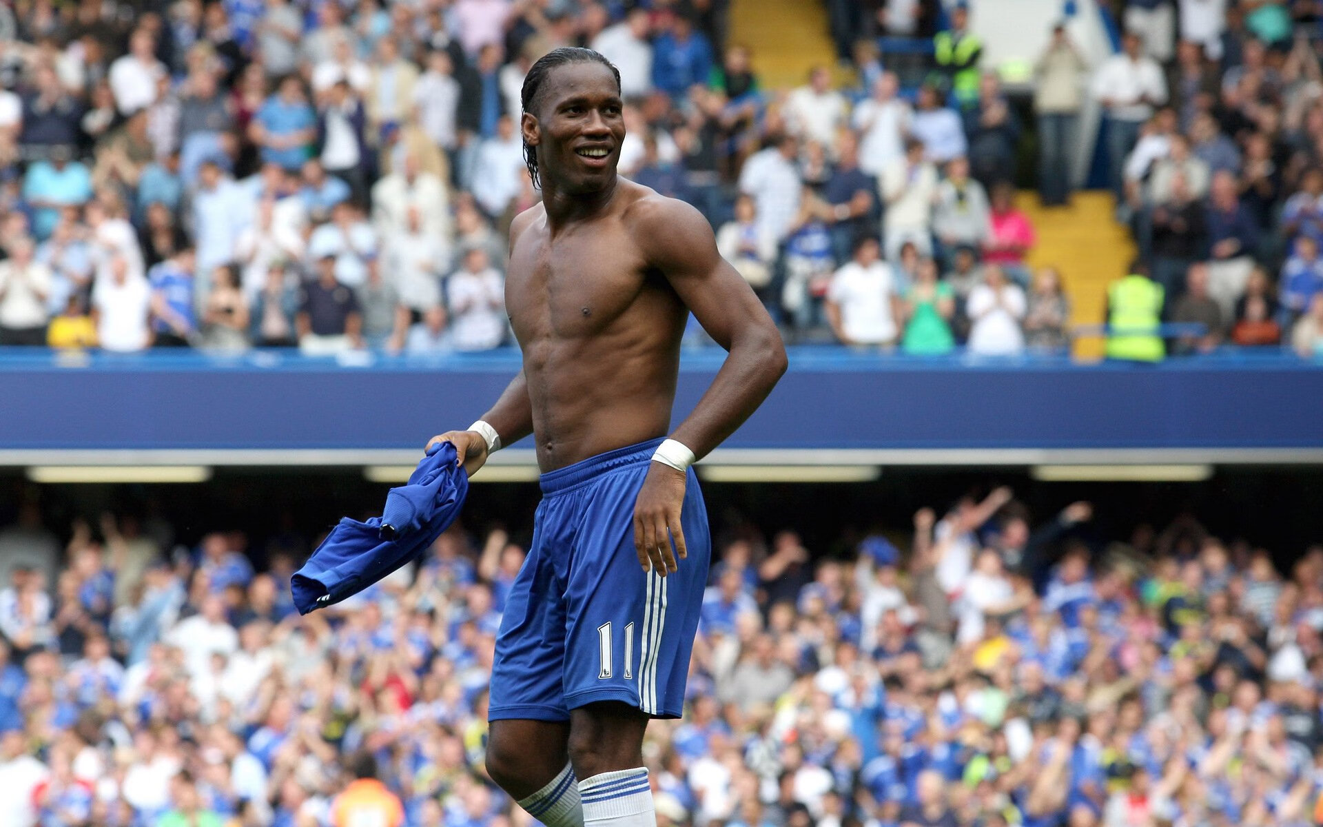 热刺主帅调整战术，全面压制对手，热刺29岁主帅